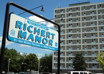 Richert Manor